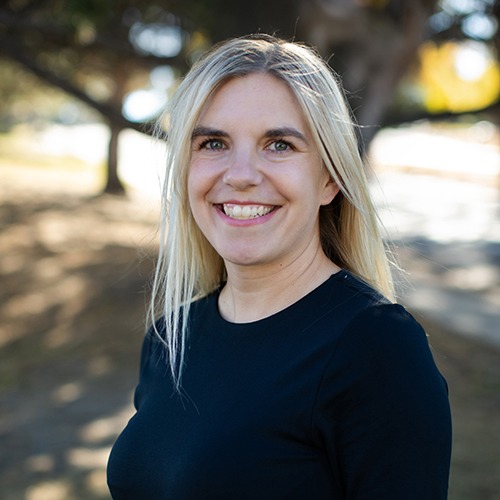 Lauren Masterson headshot.