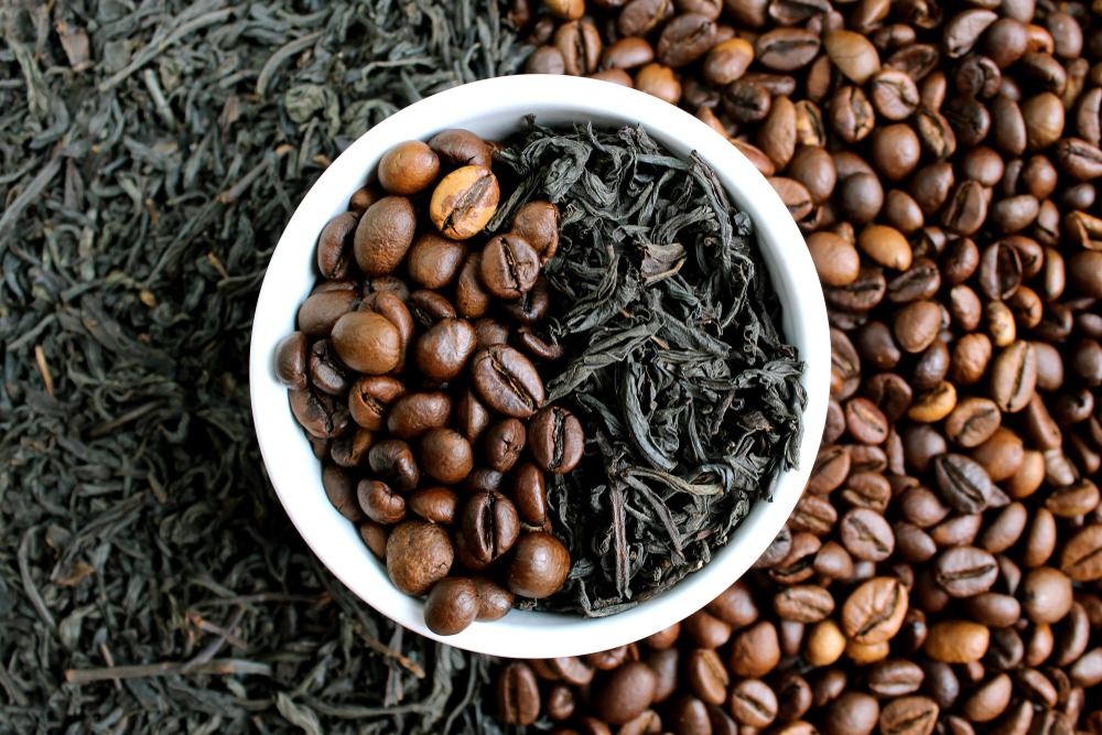 does green tea or black tea have more caffeine